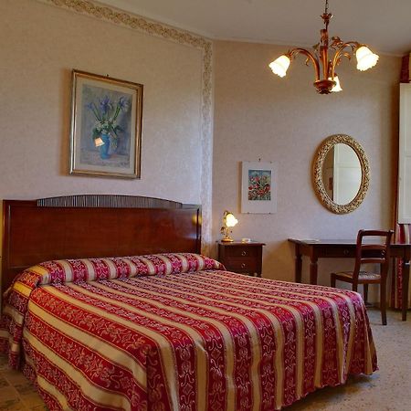 Miralago Albano Laziale Kamer foto