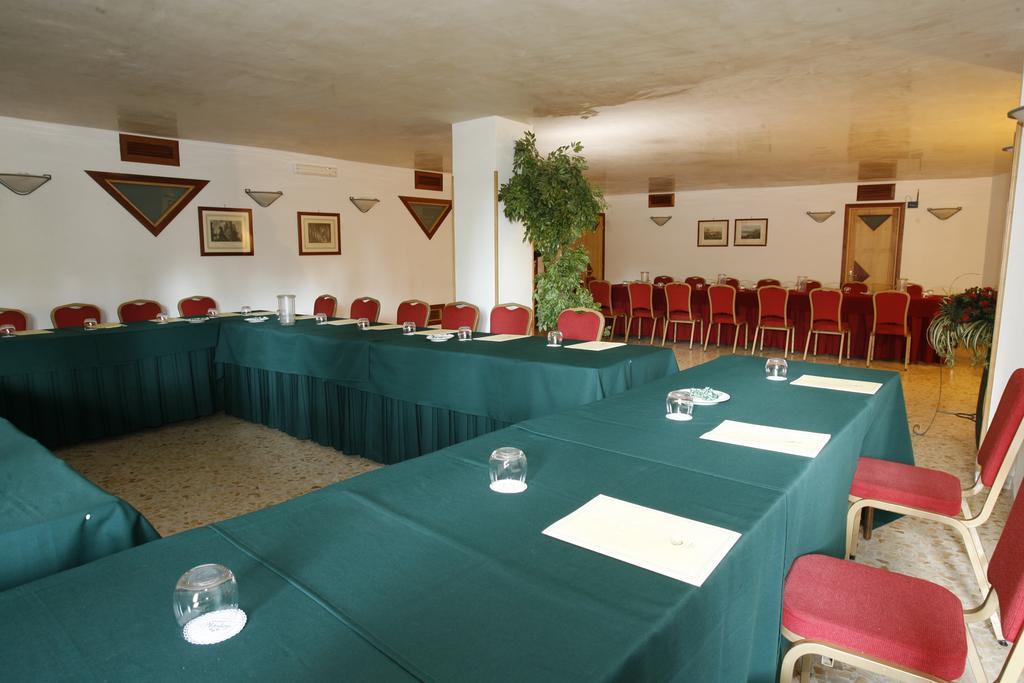 Miralago Albano Laziale Buitenkant foto