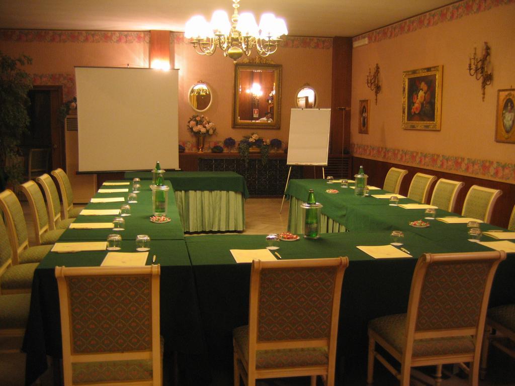 Miralago Albano Laziale Buitenkant foto